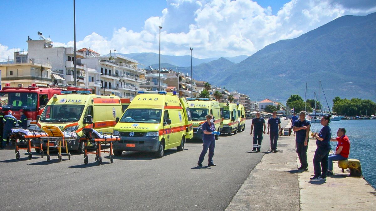 بالصور.. كارثة إنسانية هي الأسوأ منذ 7 سنوات على سواحل اليونان 6 الأسوأ منذ 7 سنوات.. كارثة إنسانية جديدة على سواحل اليونان