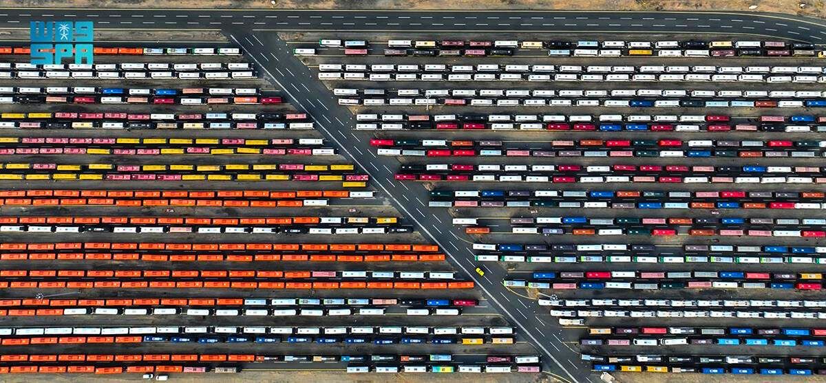 من التروية إلى عرفات.. ضيوف الرحمن يؤدون مناسك الحج وسط حرارة 44 درجة