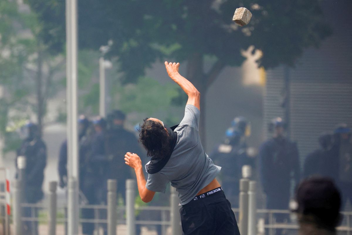 تصاعد أزمة مقتل "المراهق نائل" في فرنسا (صور)