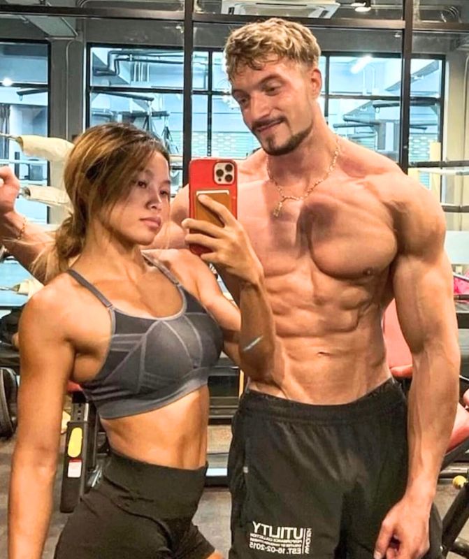 بعد وفاته.. تعرف على ثروة "جوستيتيكس"