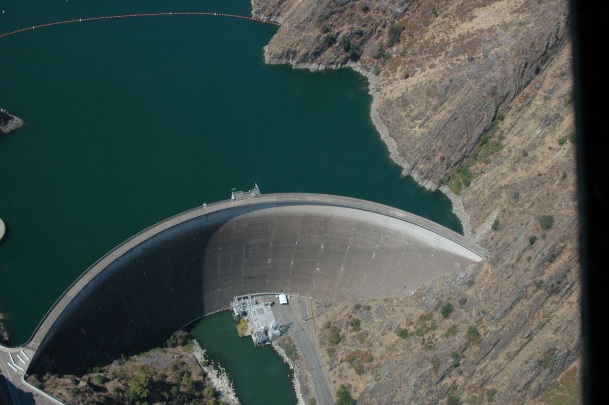 دليلك الشامل لأعلى عشر سدود على وجه الأرض