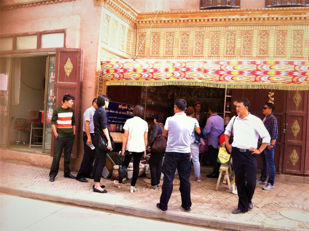 مأساة مسلمي الإيغور.. صحفية فلبينية زارت شينجيانغ تكشف خداع الصين فماذا رأت؟