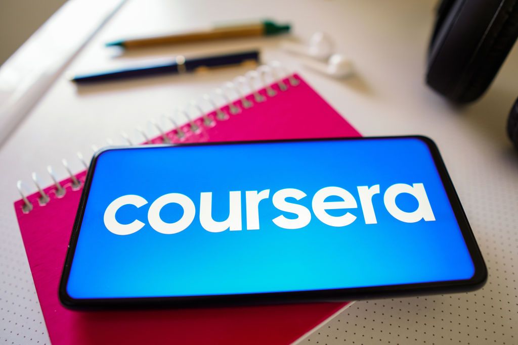 5 منصات لتعلم مهارات جديدة عن بُعد في العطلة الصيفية