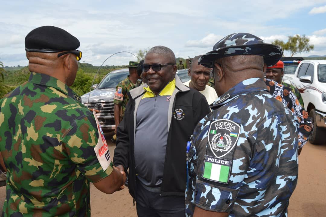 نيجيريا.. حظر تجوال وتعزيزات أمنية بعد مقتل مدنيين بهجمات إرهابية