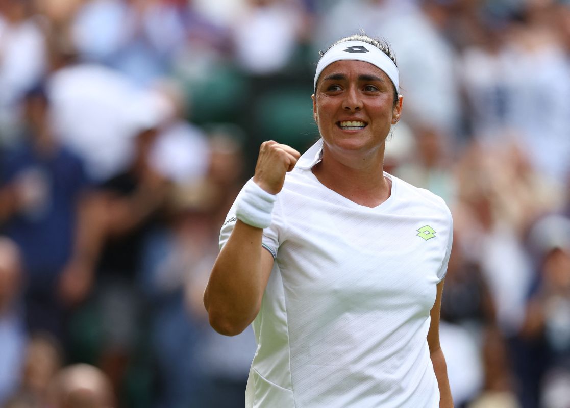 بالصور.. أنس جابر تسحق كفيتوفا في ويمبلدون وتستعد لـ"الثأر"