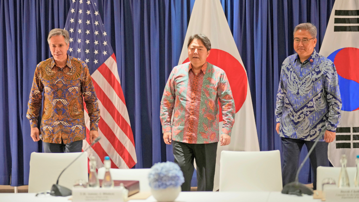 أمريكا تعلن التصدي لكوريا الشمالية.. والأخيرة تتوعد "بردع نووي ساحق" فماذا يحدث؟