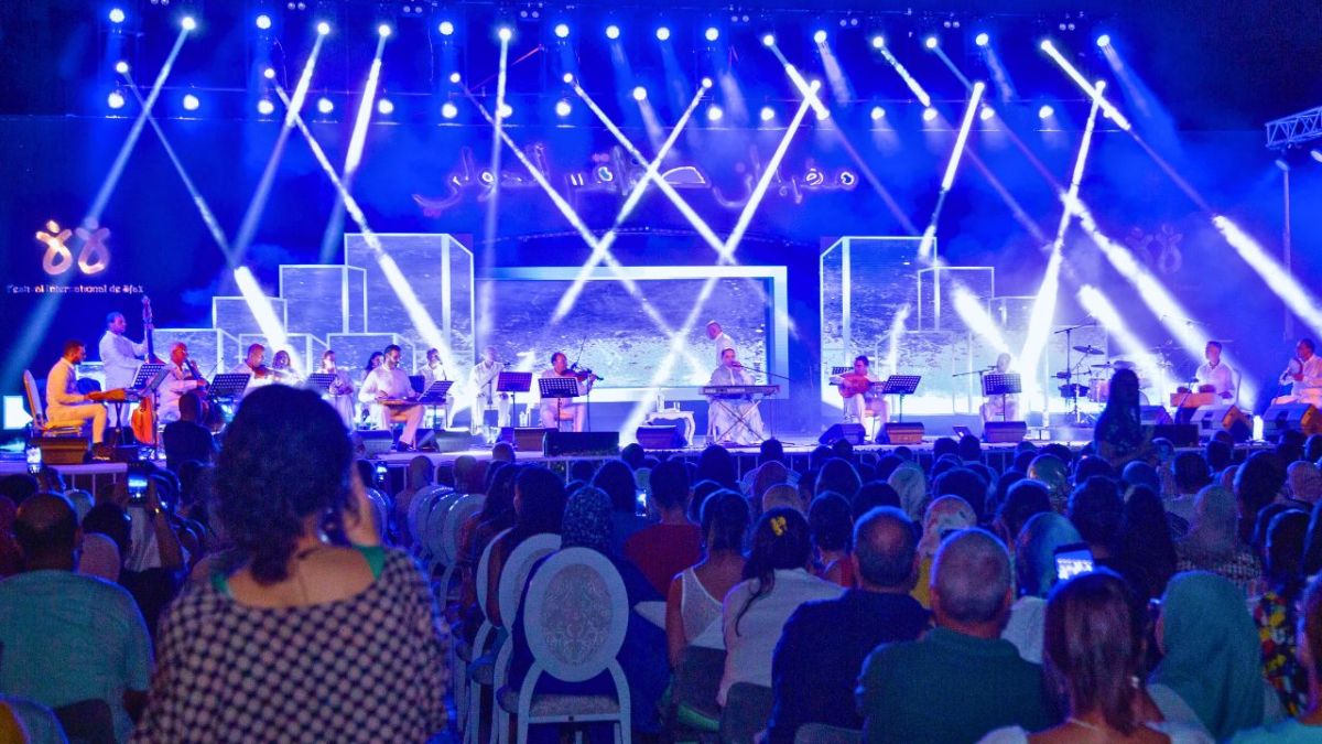 التونسيون يقبلون بكثافة على المهرجانات الصيفية