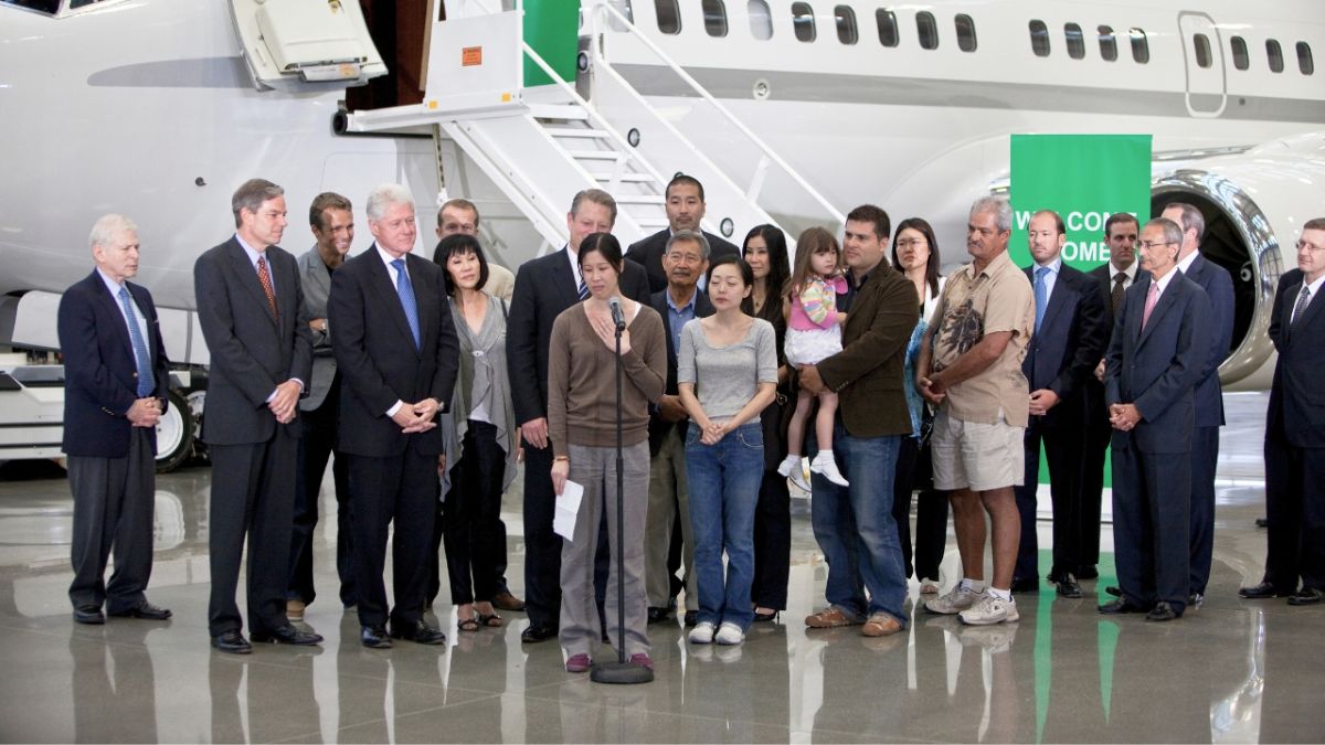 ما الذي حدث لمواطنين أمريكيين عبروا إلى كوريا الشمالية؟