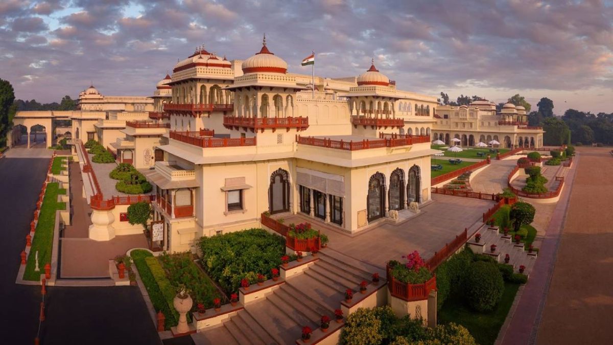 تعرف إلى أفضل فنادق العالم في 2023 1 فندق رامباغ بالاس في الهند