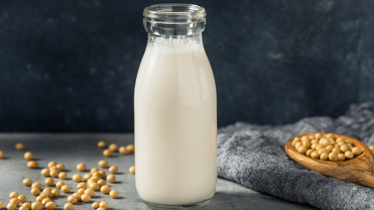 المشروبات الغازية.. تعرف على أضرارها وما هي بدائلها