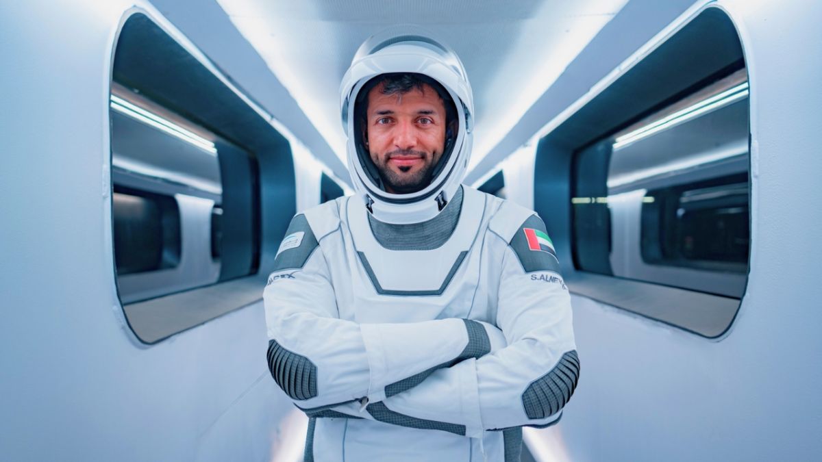 النيادي وبرناوي والقرني.. شبابٌ عرب كتبوا التاريخ من بوابة الفضاء