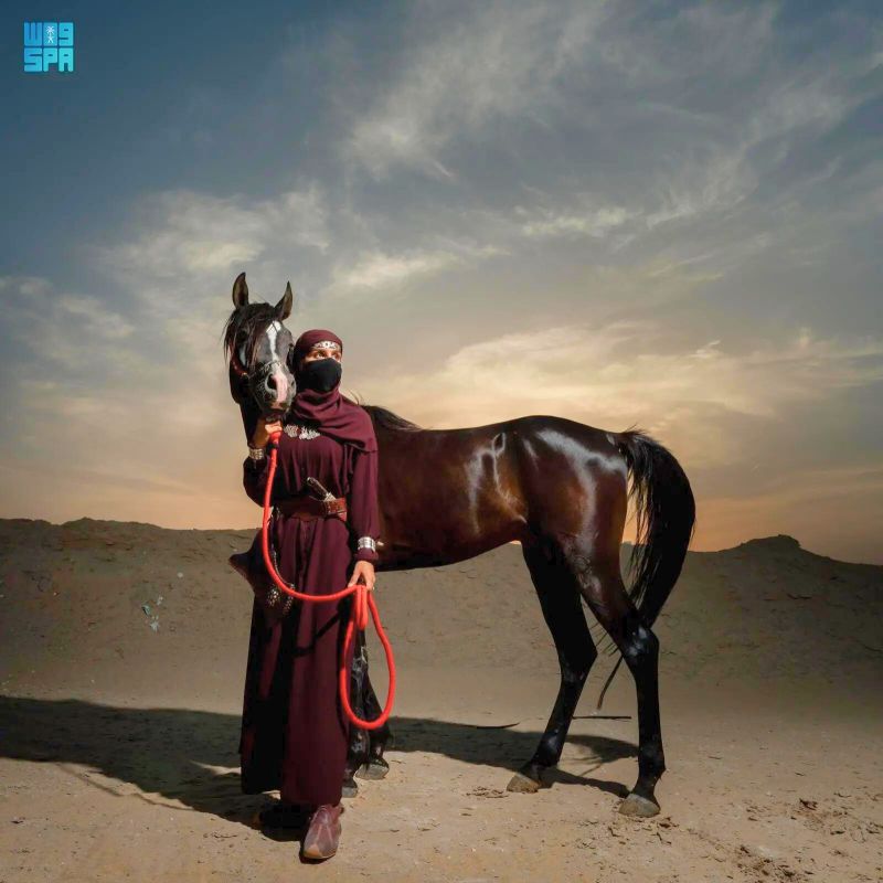 نورة عبدالله الجبر.. لأول مرة فارسة سعودية تقتحم مجال الرماية بالسهام