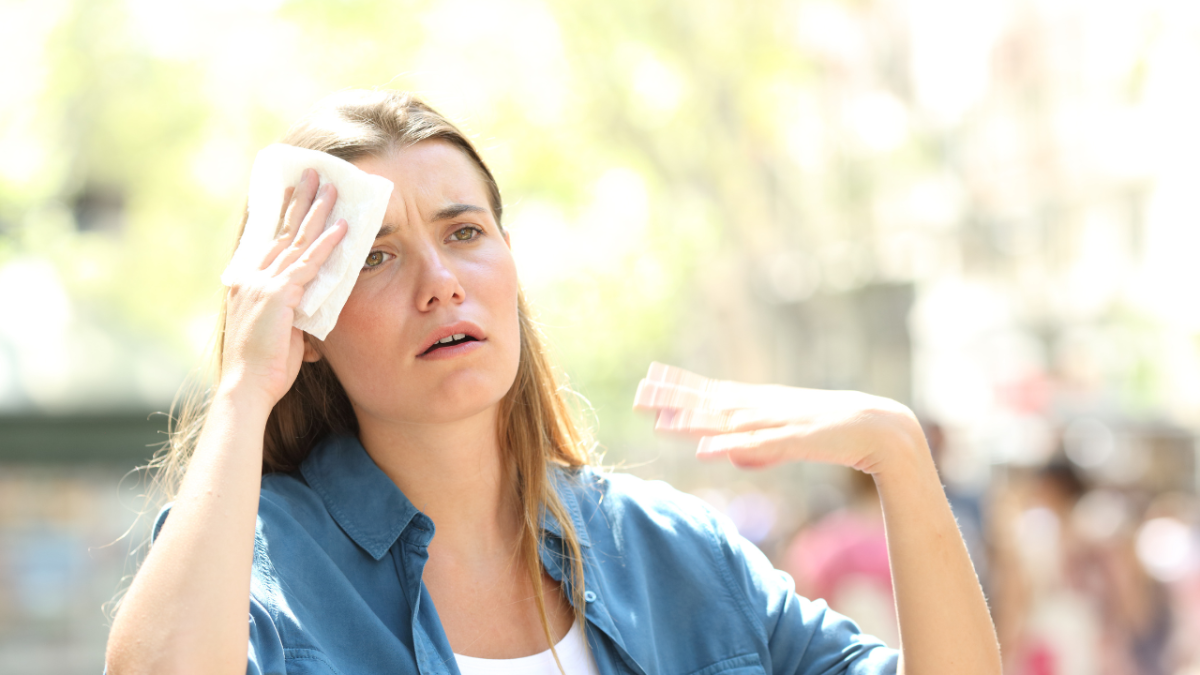 قد تكون قاتلة.. كيف نتعامل مع "ضربة الشمس"؟