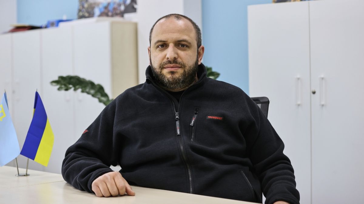 مسلم من تتار القرم.. من هو رستم أميروف وزير الدفاع الأوكراني الجديد؟ 2 مسلم من تتار القرم.. من هو رستم أميروف وزير الدفاع الأوكراني الجديد؟