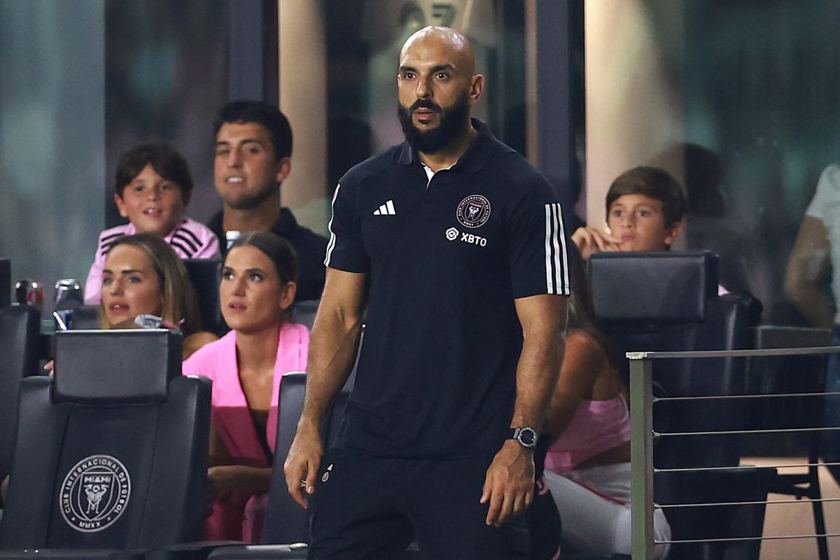 من أصل تونسي.. من هو ياسين الشويكي حارس ميسي الشخصي (فيديو)