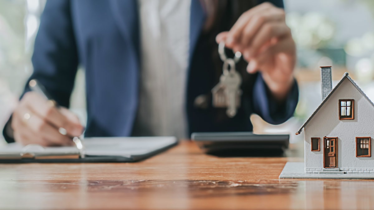 بعضها يجني 500 ألف دولار.. أعلى 10 وظائف أجرًا بدون شهادة جامعية