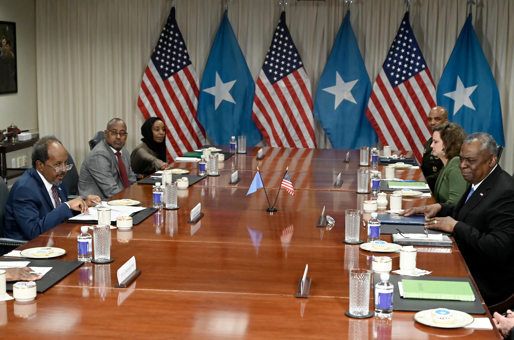 جماعة الشباب تخسر معقلها الرئيسي وسط الصومال.. ما أهمية السيطرة على "عيل بور"؟