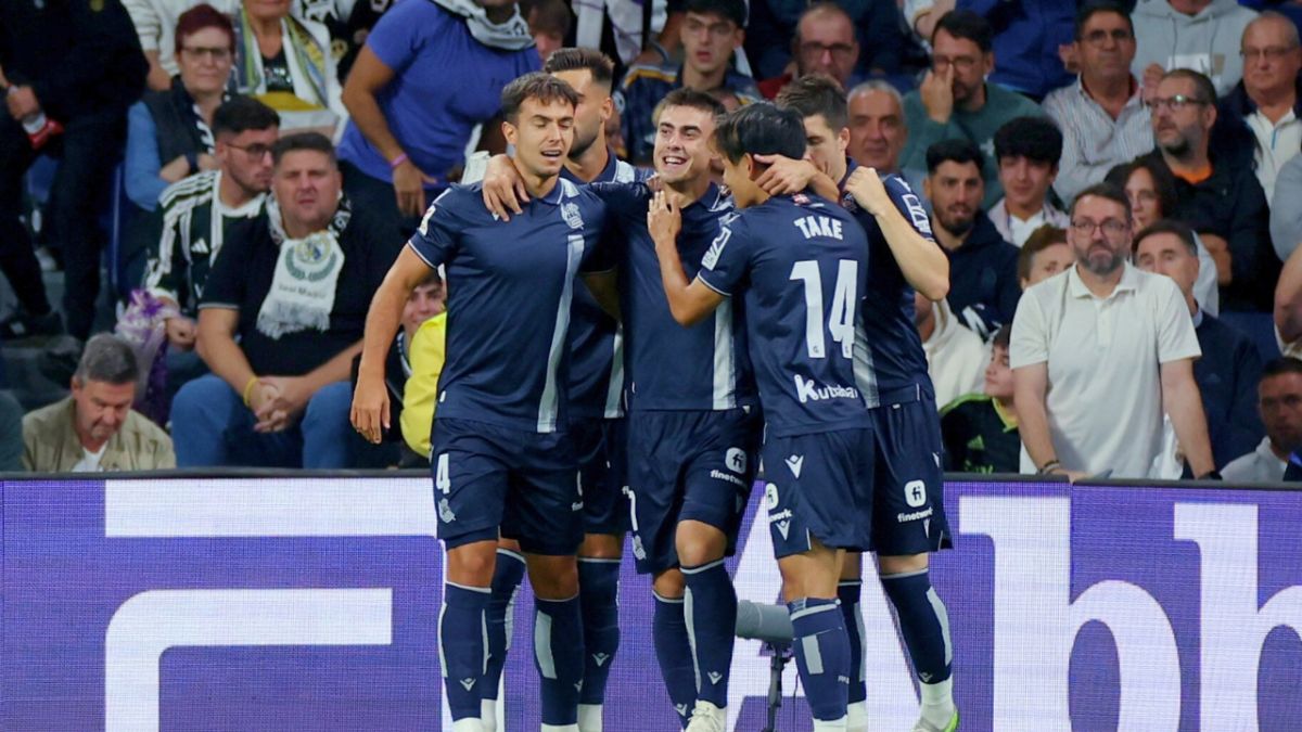 ريال مدريد يستعيد صدارة الدوري الإسباني من برشلونة بفوز صعب على سوسيداد