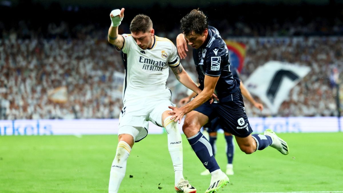 ريال مدريد يستعيد صدارة الدوري الإسباني من برشلونة بفوز صعب على سوسيداد