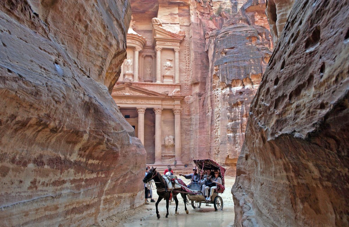 في اليوم العالمي للسياحة.. إليك أشهر المعالم السياحية في العالم العربي 1 في اليوم العالمي للسياحة.. إليك أشهر المعالم السياحية في العالم العربي