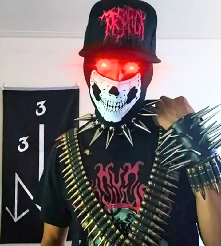 كيف كشف اعتقال شاب لحيازته سلاح في نيويورك عن طائفة شيطانية تستغل الأطفال جنسيا؟