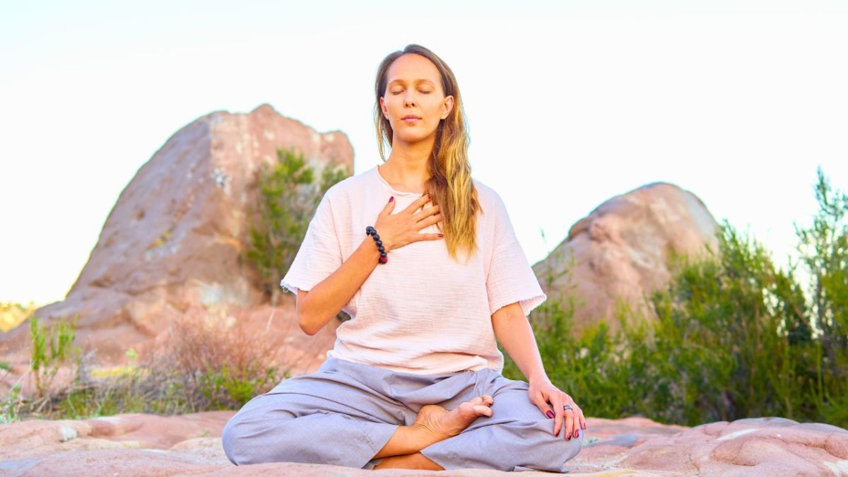 في ظل الأحداث الجارية.. 6 طرق تساعدك على البقاء هادئا وتجنبك التوتر 3 في ظل الأحداث الجارية.. 6 طرق تساعدك على البقاء هادئا وتجنبك التوتر