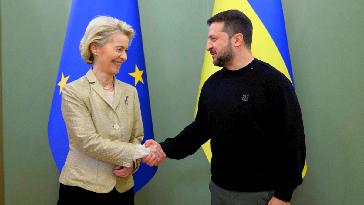 زيلينسكي يؤكد أنّ أوكرانيا ستكون "جزءاً من الاتحاد الأوروبي"