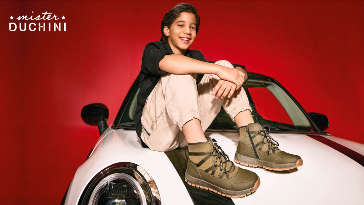 شومارت تطلق تشكيلةً حصرية لخريف وشتاء 2023 تجمع بين الأناقة واللحظات العائلية السعيدة