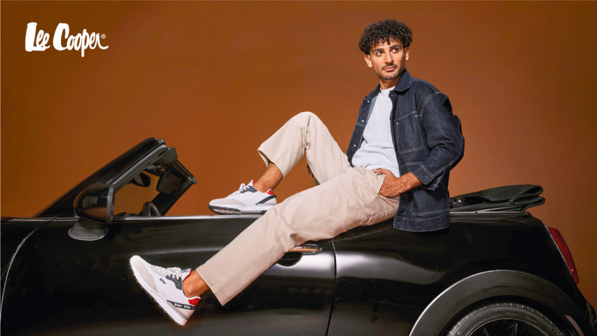 شومارت تطلق تشكيلةً حصرية لخريف وشتاء 2023 تجمع بين الأناقة واللحظات العائلية السعيدة