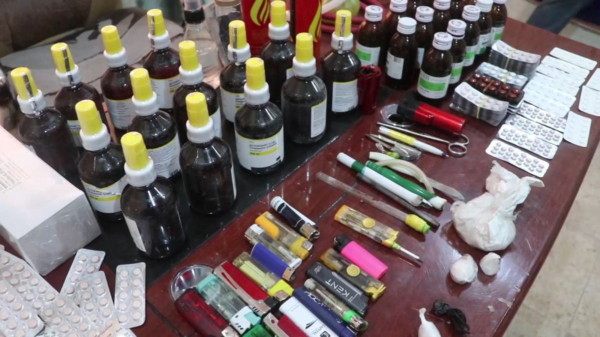 أكثر من 50 % من شباب العراق يتعاطون المخدرات.. سلاح إيران الموازي الأكثر تدميراً