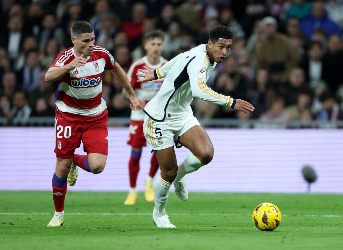 ريال مدريد ينتزع صدارة الدوري الإسباني من جيرونا 3 ريال مدريد ينتزع صدارة الدوري الإسباني من جيرونا