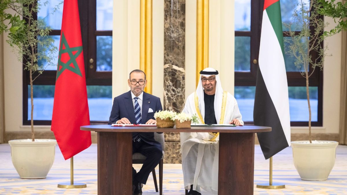 12 مذكرة تفاهم بين الإمارات والمغرب بهدف تطوير مختلف مجالات التعاون الاقتصادية والتجارية والاستثمارية بين البلدين