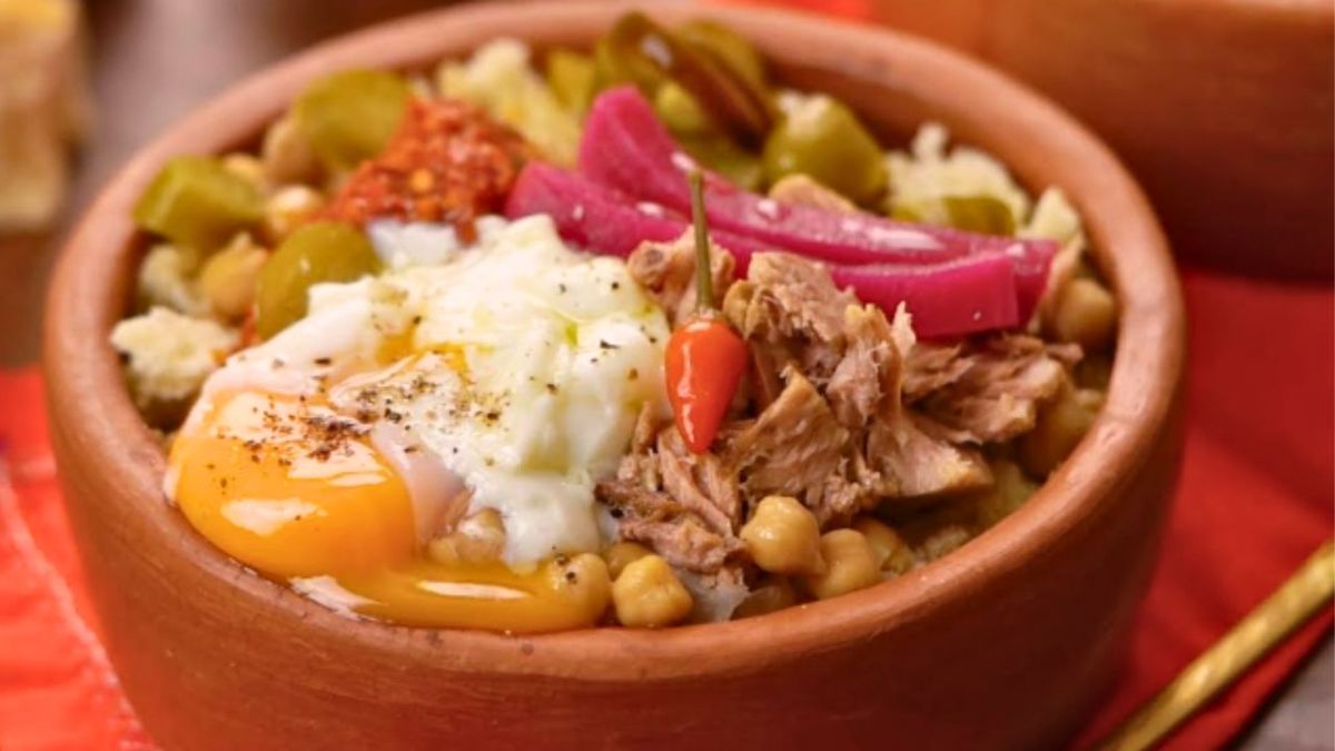 أكلات لا يتخلى عنها سكان تونس في الشتاء لمقاومة البرد.. من بينها وجبة مصرية