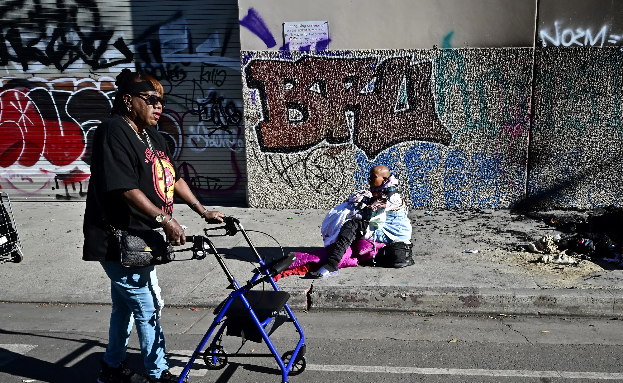 لوس أنجلوس.. مدينة الملائكة والنجوم تتحول إلى عاصمة للمشردين في الولايات المتحدة 3 لوس أنجلوس.. مدينة الملائكة والنجوم تتحول إلى عاصمة للمشردين في الولايات المتحدة