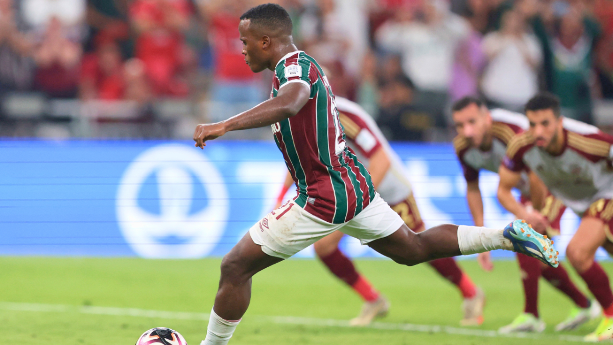 فلوميننسي إلى النهائي بعد فوزه على الأهلي 1 فلوميننسي إلى النهائي بعد فوزه على الأهلي