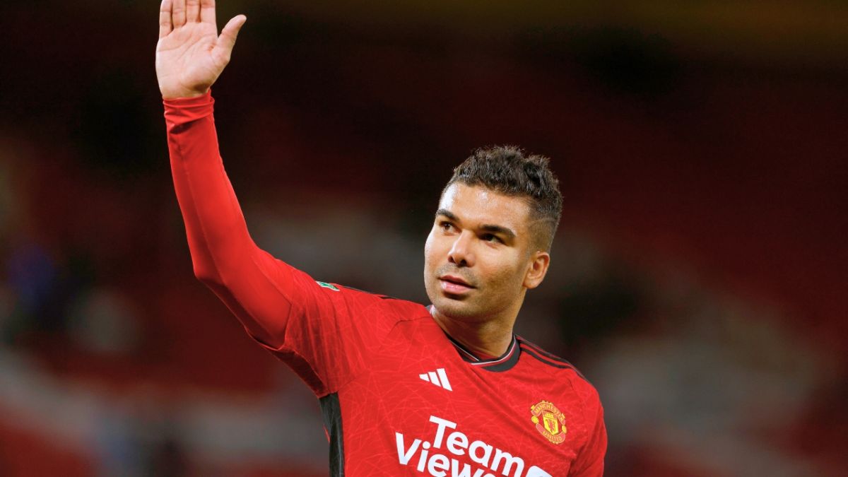 مانشستر يونايتد يفتح الباب أمام رحيل أربع لاعبين إلى الدوري السعودي 1 مانشستر يونايتد يفتح الباب أمام رحيل أربع لاعبين إلى الدوري السعودي