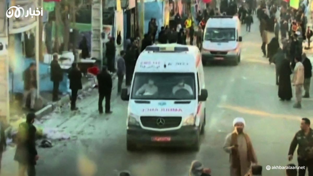 بالصور.. هكذا بدت منطقة التفجيرين الداميين قرب قبر قاسم سليماني عقب الهجمات 5 بالصور.. هكذا بدت منطقة التفجيرين الداميين قرب قبر قاسم سليماني عقب الهجمات