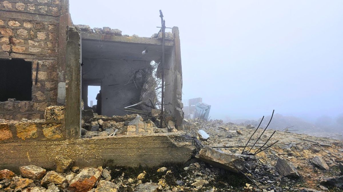 إصابة مدنيين وتدمير مركز صحي.. ماذا فعل القصف الإيراني في إدلب؟ (صور وفيديو)