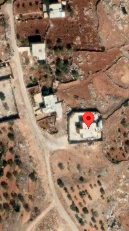 "معلومات قديمة" وراء استهداف إيران مبنى فارغ في إدلب