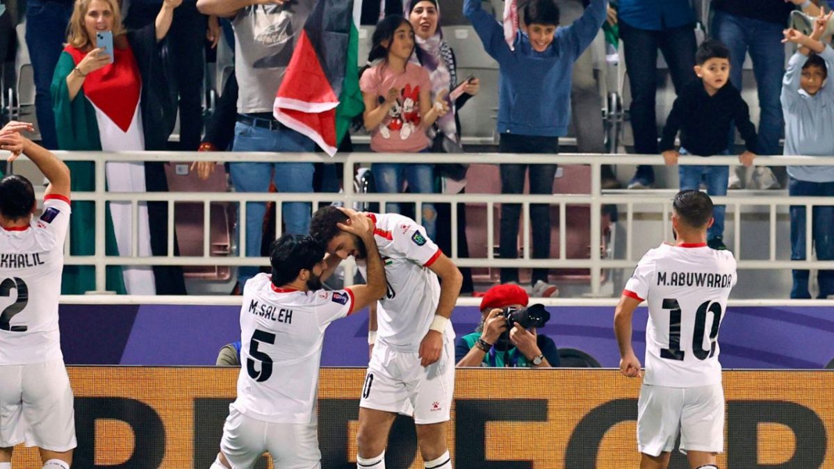 للمرة الأولى.. فلسطين إلى الدور الثاني في كأس آسيا 1 للمرة الأولى.. فلسطين إلى الدور الثاني في كأس آسيا