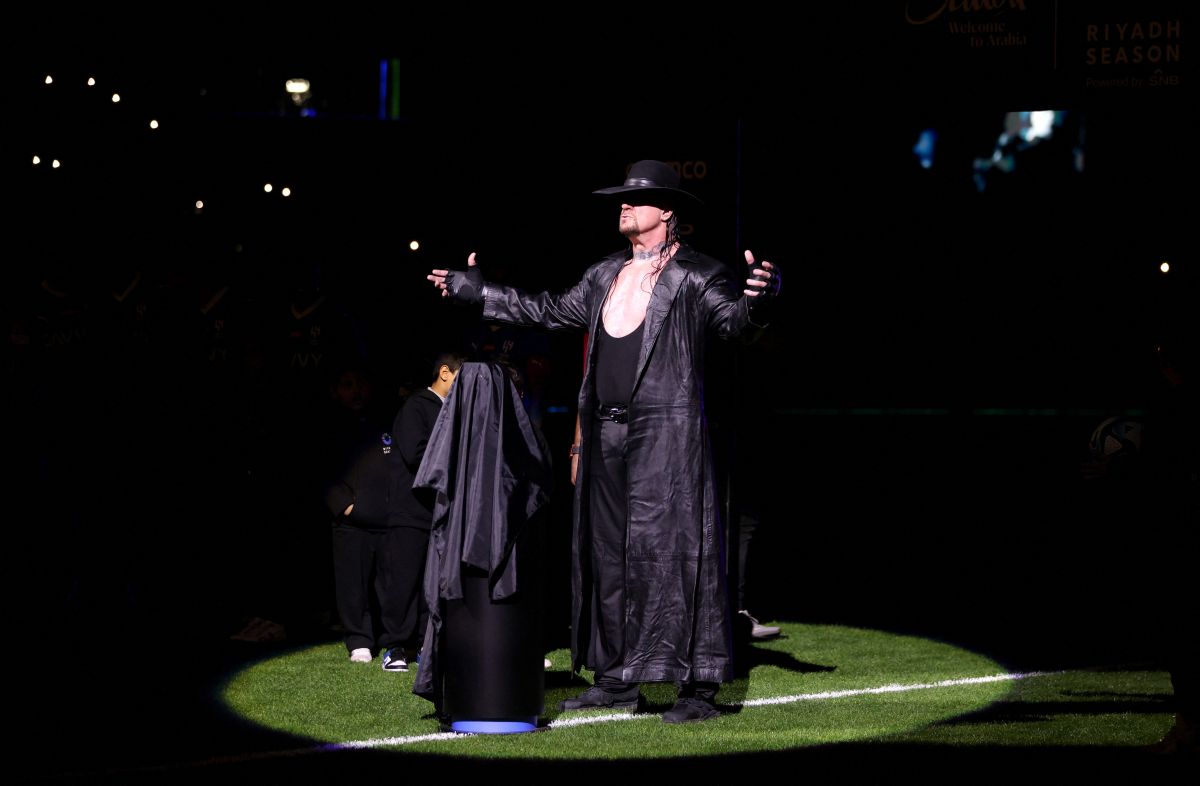 اللقب الأول على ملعبه الجديد.. الهلال يحرز كأس موسم الرياض بفوزه على النصر 2-0