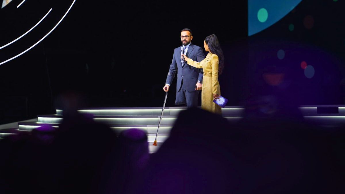 "صناعة للحياة".. دبي تحتفي بـ"صناع الأمل" العرب (صور)