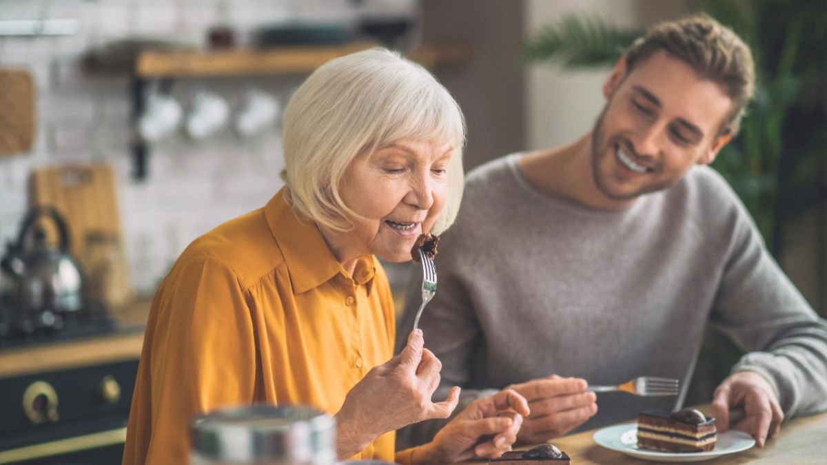 هدايا لعيد الأم بتكلفة بسيطة وأثر محبب.. إليك أبرز الخيارات 5 هدايا لعيد الأم بتكلفة بسيطة وأثر محبب.. إليك أبرز الخيارات