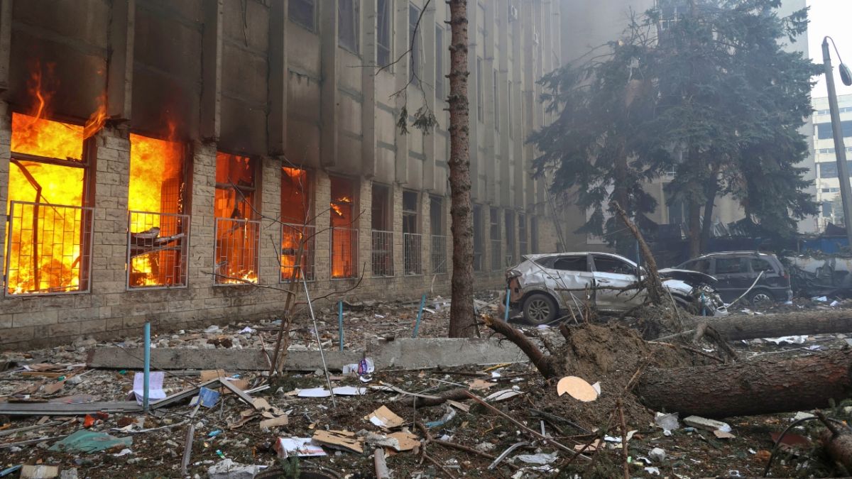 قتلى ومصابون في خاركيف الأوكرانية إثر قصف روسي