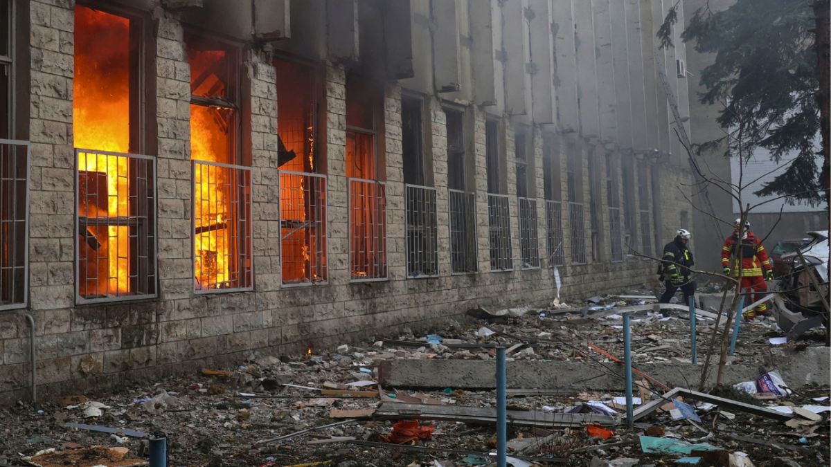 قتلى ومصابون في خاركيف الأوكرانية إثر قصف روسي