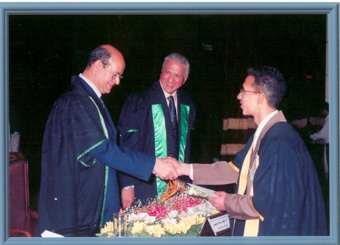 من هو المصري ابن "ناهيا" الذي يعيد تشكيل مستقبل الطاقة عالميًا بالبطاريات الخارقة؟(1) 6 من هو المصري ابن "ناهيا" الذي يعيد تشكيل مستقبل الطاقة عالميًا بالبطاريات الخارقة؟(1)