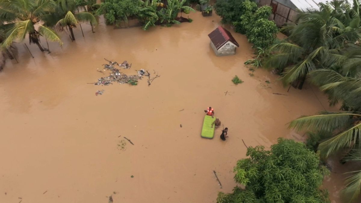 إعصار في مدغشقر يخلّف قتلى ومصابين.. وصور ترصد حجم الضرر