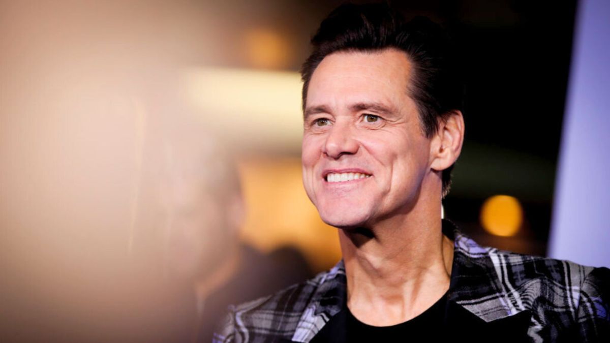 أسرار مشاهير هوليوود.. تعرف على أسوأ وظائفهم قبل النجومية