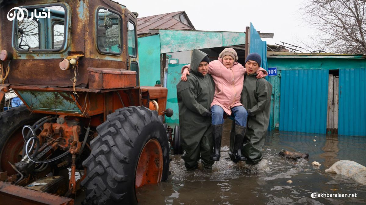 مياه بارتفاع 10 أمتار.. إجلاء عشرات الآلاف في روسيا وكازاخستان جراء الفيضانات