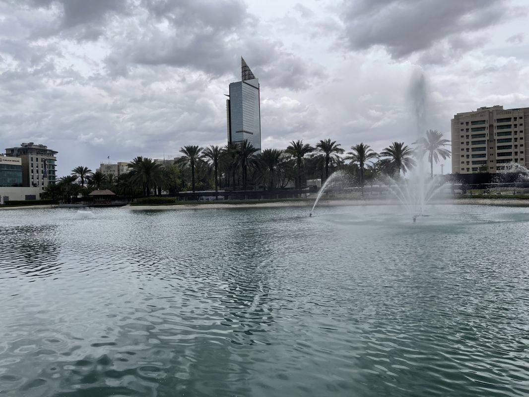 بالصور والفيديو.. هكذا كان المطر في دبي من مكتب أخبار الآن 2 بالصور والفيديو.. هكذا كان المطر في دبي من مكتب أخبار الآن